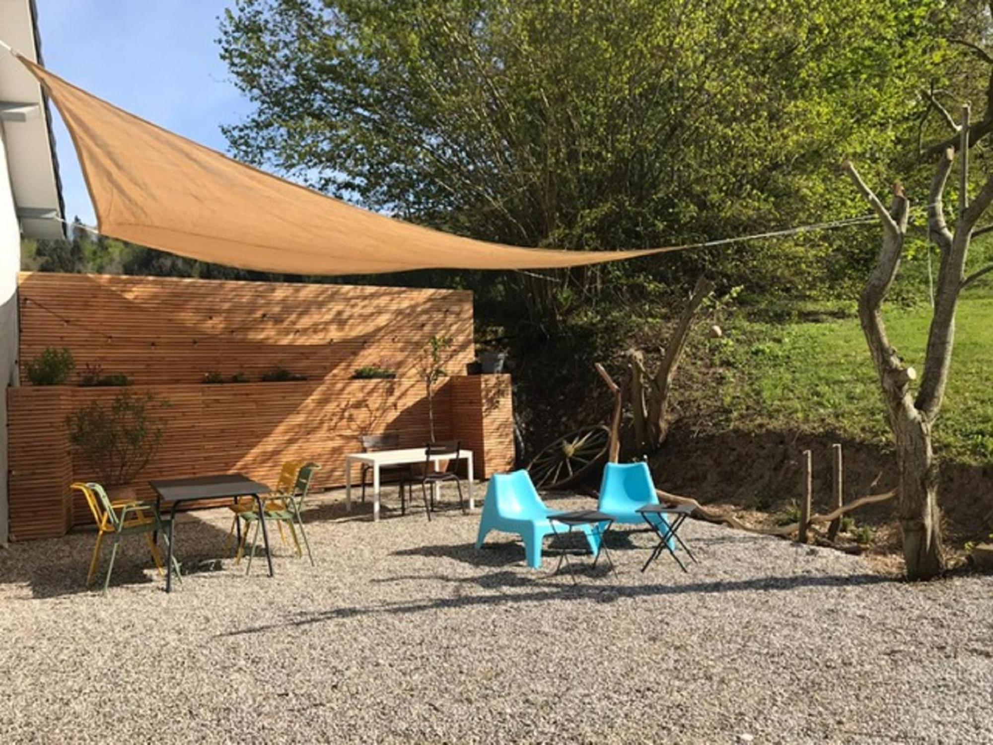 Monchateau Etoile, Hebergement Insolite Avec Spa Merlas Exterior foto